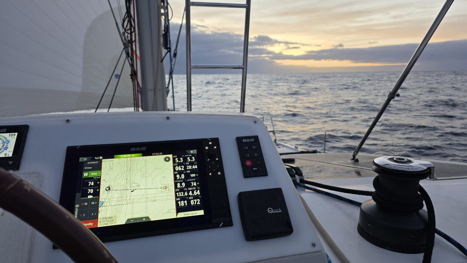 Doing 5.3 knots at 9 knots of wind is not too bad. though. Thank you, dear gennaker