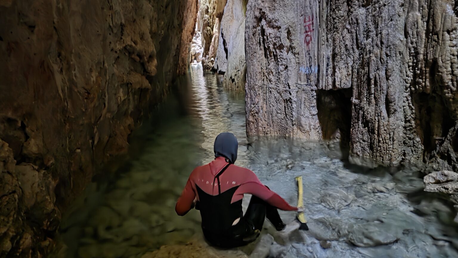 at rock bottom there is cool and clear fresh water :-)