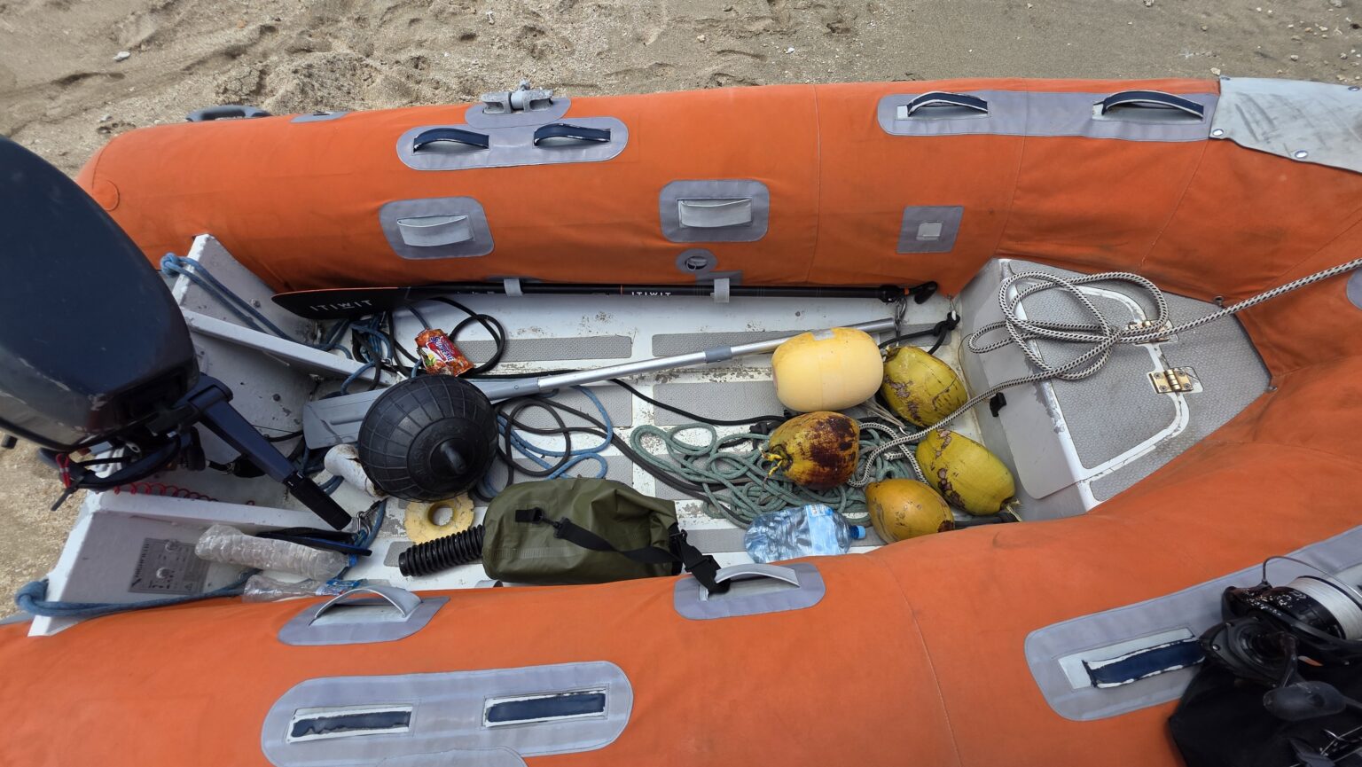 But not just coconuts. Also rubbish and one extra float for floating our chain