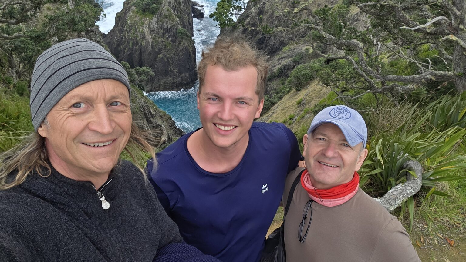 A nice hike on Urupukapuka Island