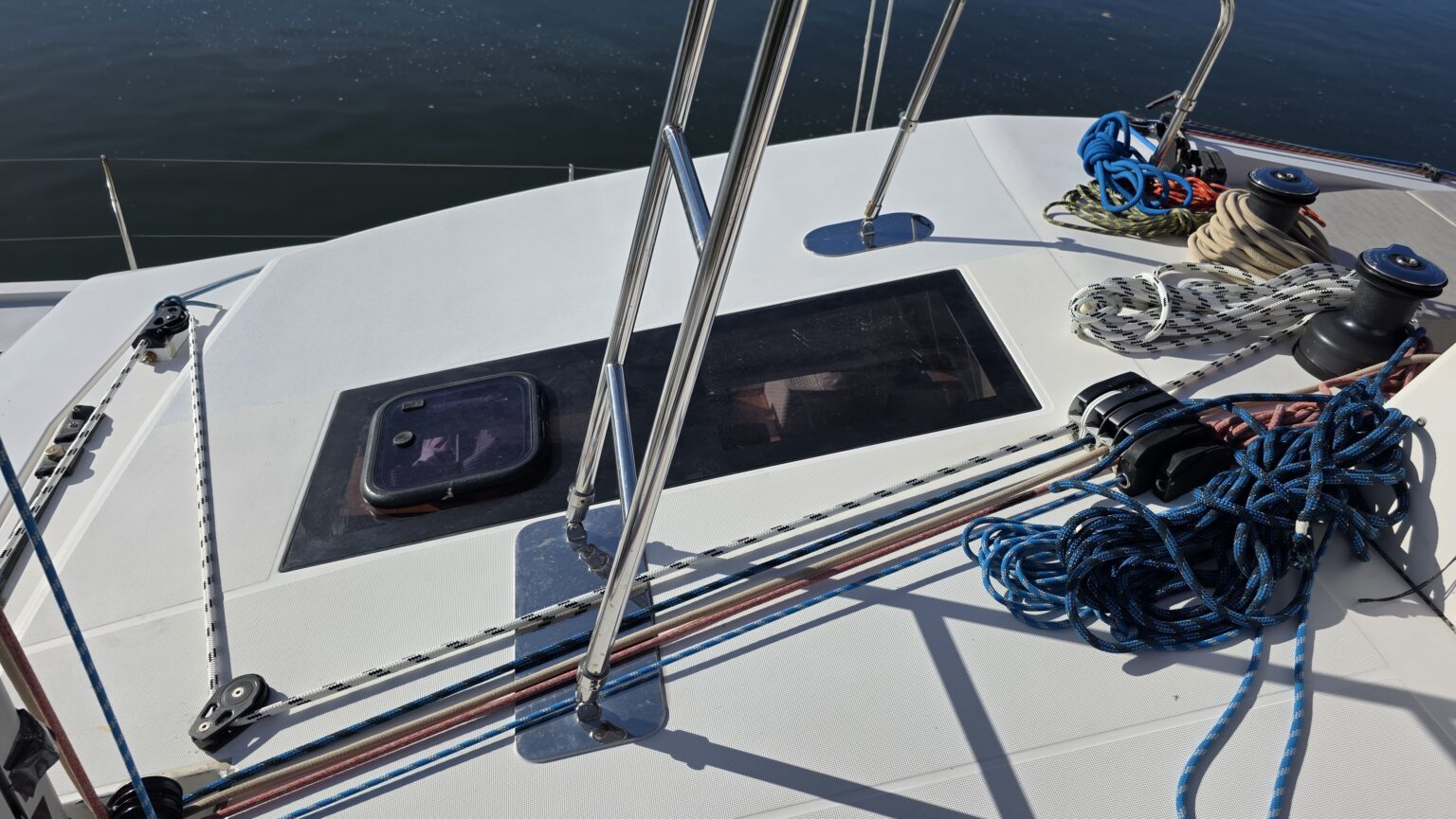 The bimini foots got proper stainless steel plates