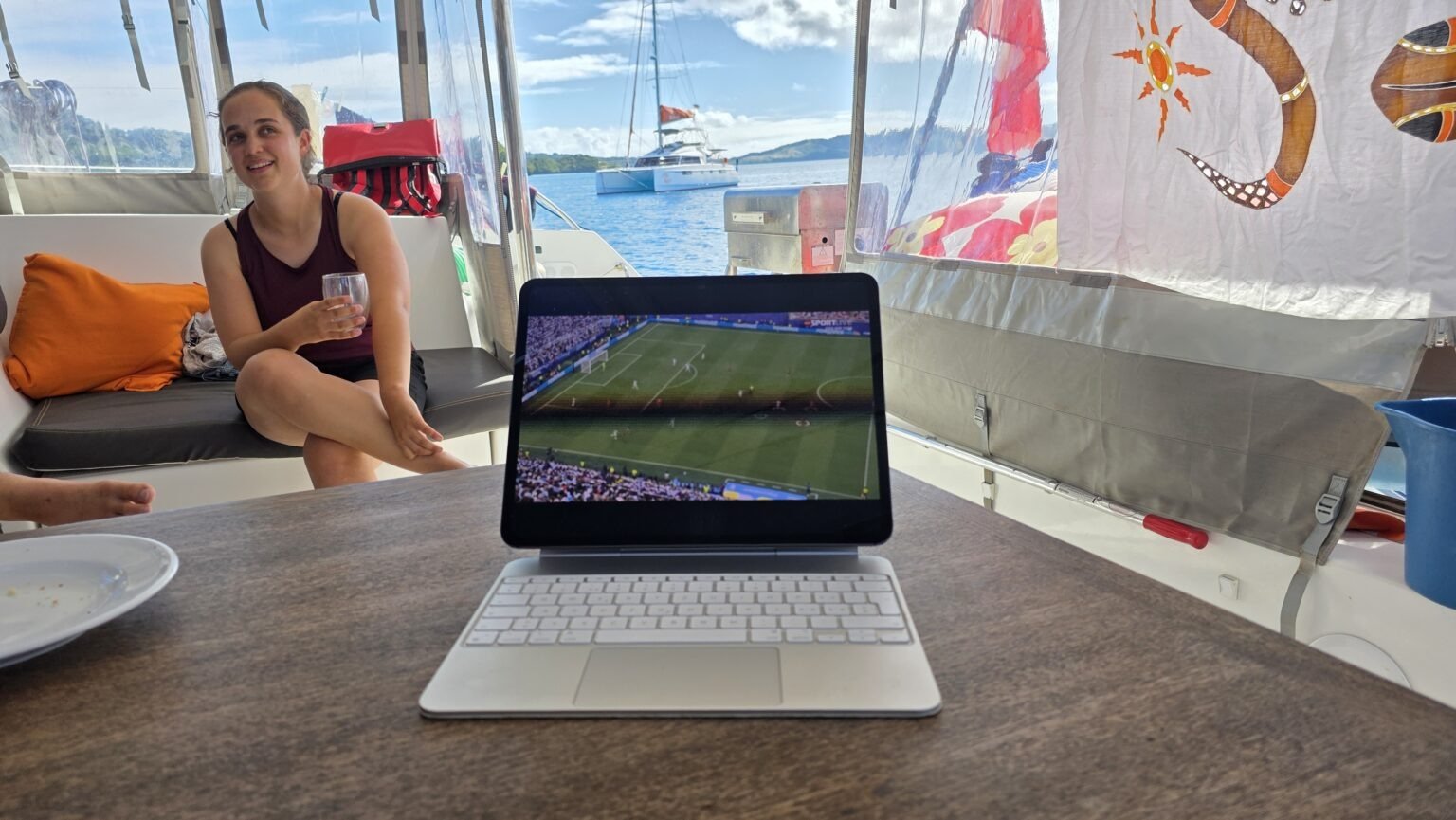 We managed to watch one world cup game on our neighbours boat "Lille Venn"