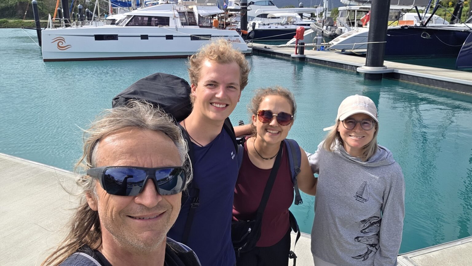 After three months and six weeks aboard Barbarella, respectively, it’s time to say good bye to Phil and Michelle. Fair winds and see you again soon