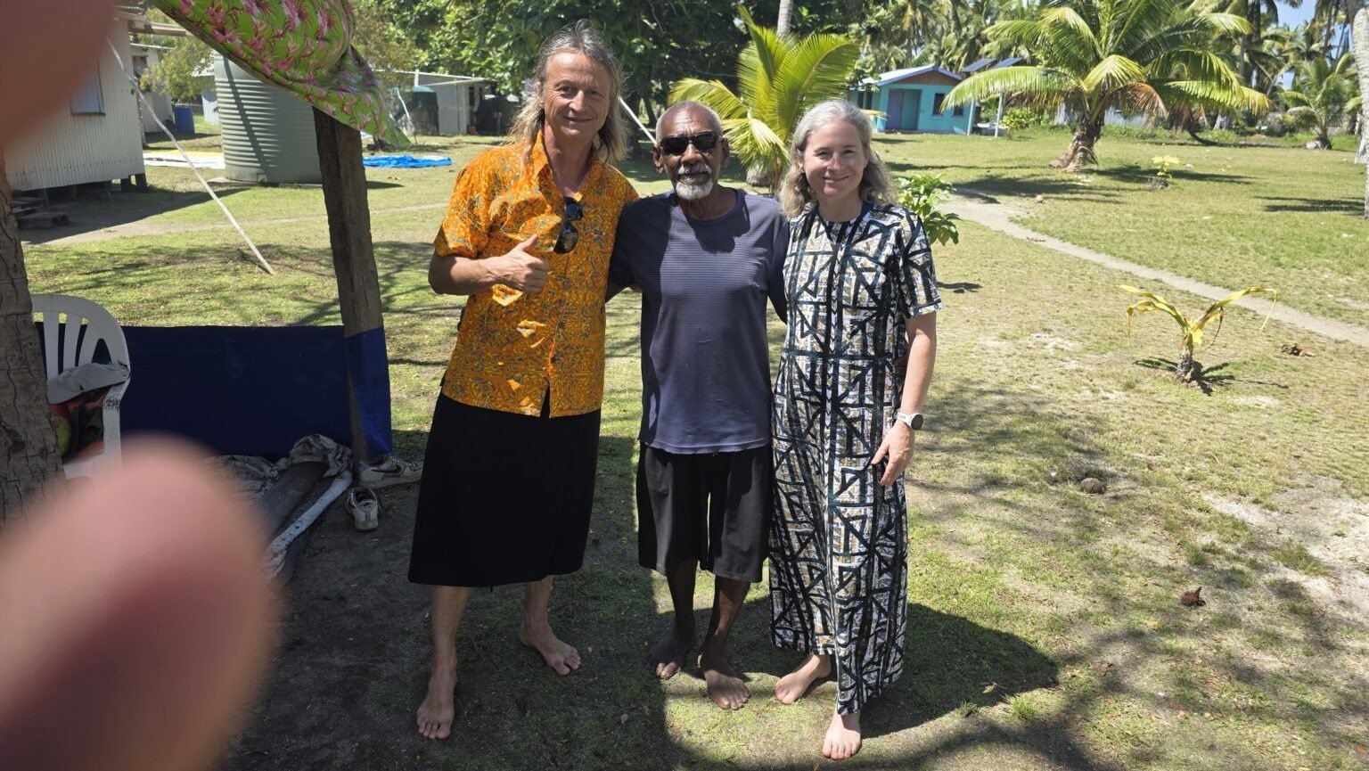 We ran into 79 year old Maika. He is the oldest person on this island and will turn 80 in two days. We got invited to his party